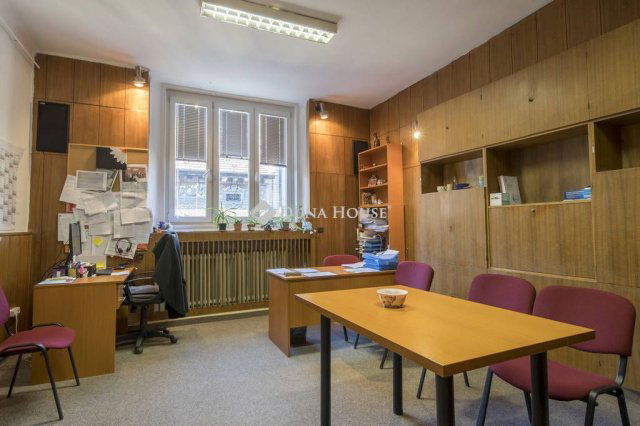 Kiadó iroda, Budapesten, VII. kerületben 190 E Ft / hó, 3 szobás