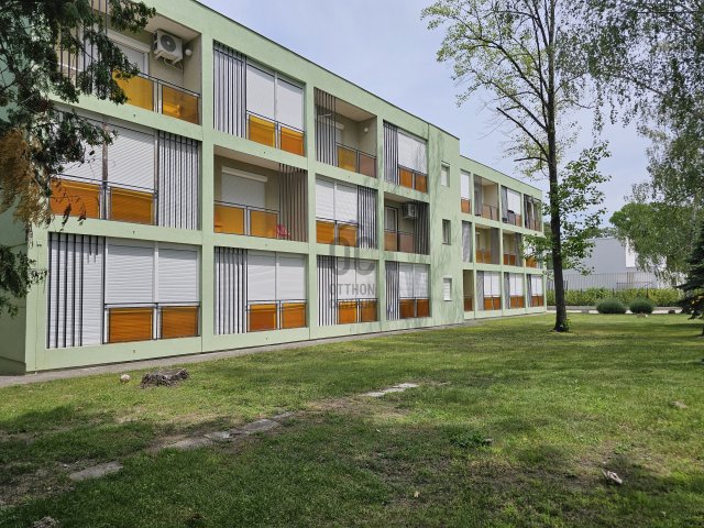 Eladó nyaraló, Balatonlelleén 33.5 M Ft, 1 szobás