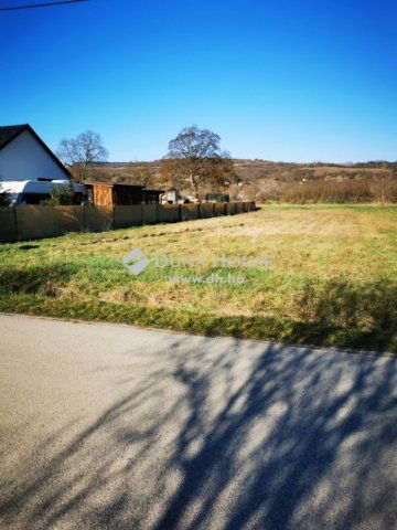 Eladó telek, Sárisápon 11.9 M Ft / költözzbe.hu