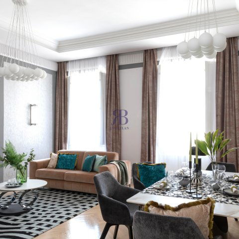 Kiadó téglalakás, albérlet, V. kerületben, Vörösmarty téren