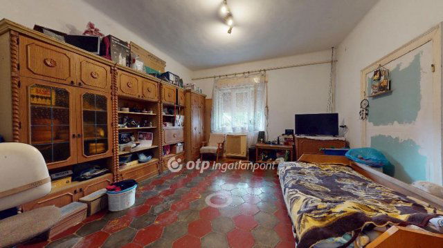 Eladó családi ház, Mezőkeresztesen 23.3 M Ft, 4 szobás