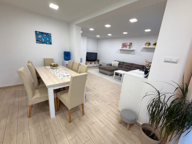 Eladó sorház, Kozármislenyen 114.9 M Ft, 5 szobás