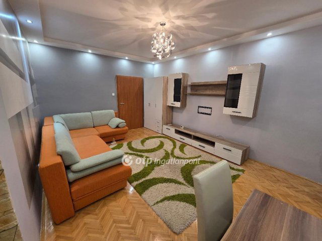 Kiadó téglalakás, albérlet, Miskolcon 135 E Ft / hó, 2 szobás