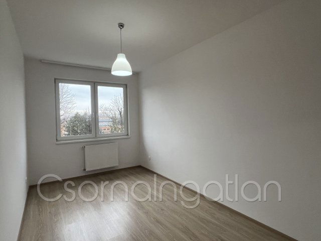 Eladó téglalakás, Kapuváron 49.9 M Ft, 2 szobás