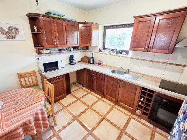 Eladó téglalakás, Pomázon 118.9 M Ft, 4 szobás