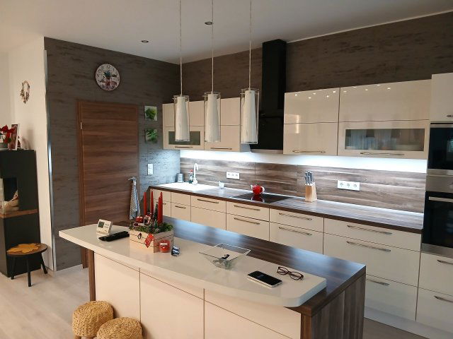 Kiadó családi ház, albérlet, Ikrényen 400 E Ft / hó, 4 szobás