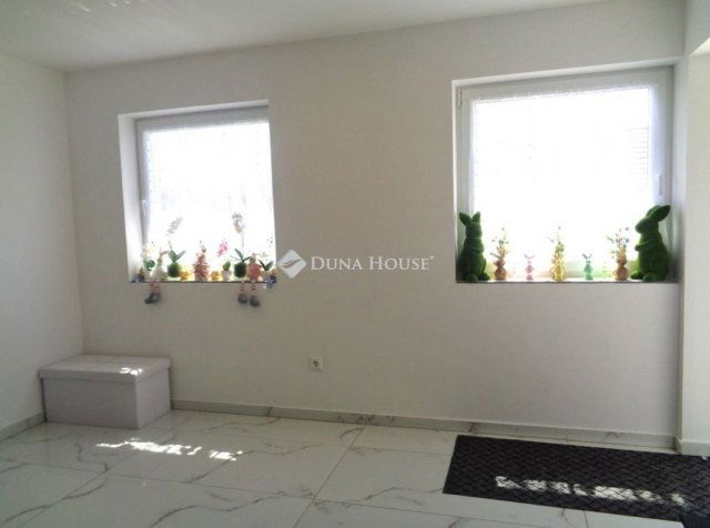 Eladó családi ház, Bodajkon 67 M Ft, 2 szobás