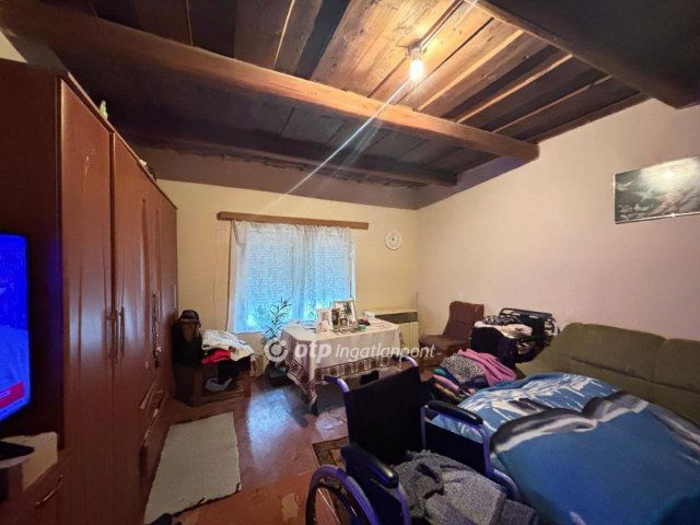 Eladó családi ház, Nagyberényen 25 M Ft, 2 szobás