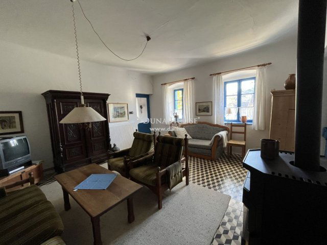 Eladó családi ház, Mecseknádasdon 33.915 M Ft, 3 szobás