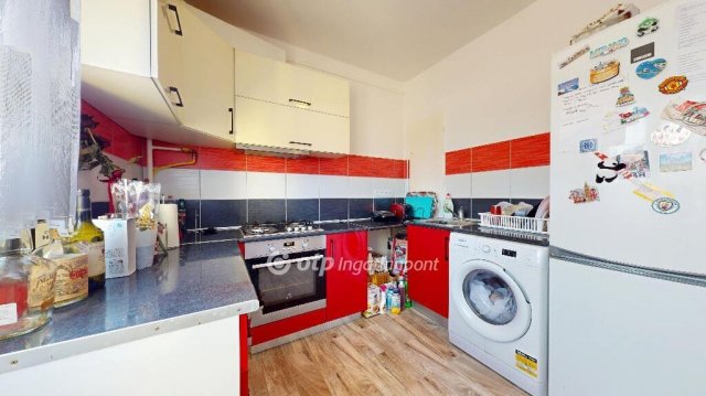 Eladó panellakás, Egerben 49.9 M Ft, 2 szobás