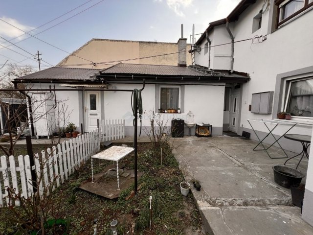 Eladó családi ház, Budapesten, XXII. kerületben 114.9 M Ft