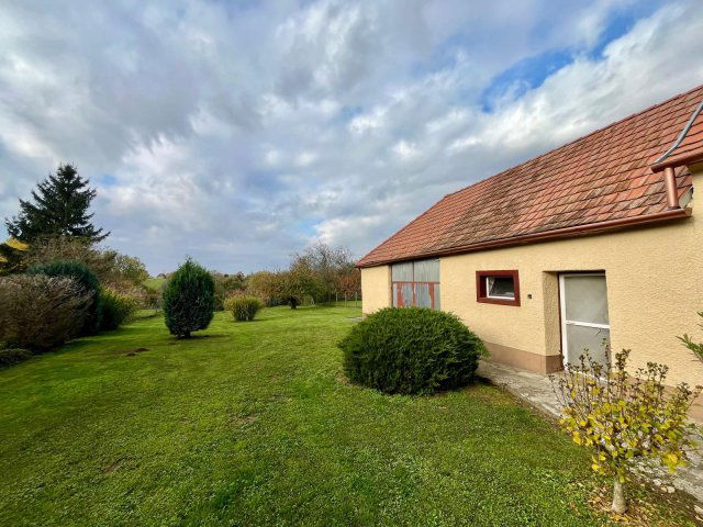 Eladó családi ház, Bejcgyertyánosban 27.5 M Ft, 2 szobás