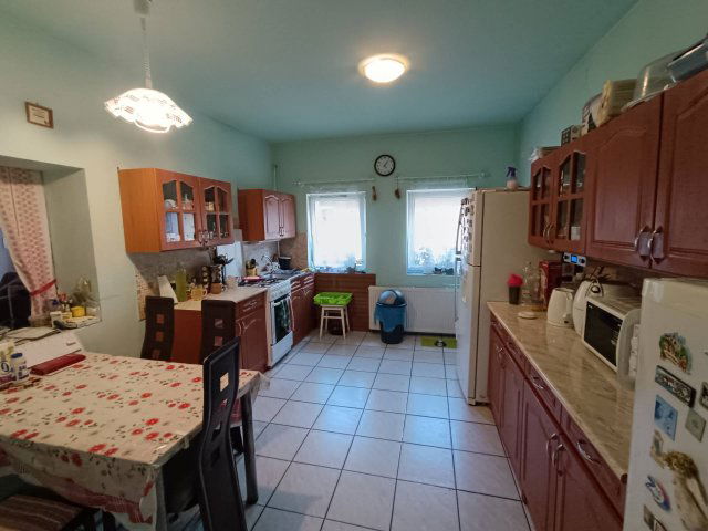 Eladó családi ház, Miskolcon 59.9 M Ft, 5 szobás