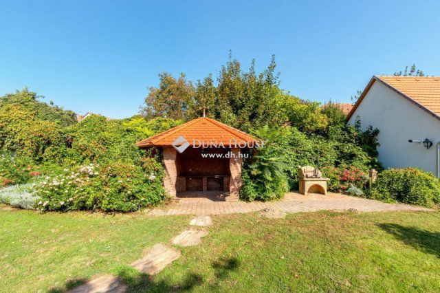 Eladó családi ház, Ráckevén 490 M Ft, 4 szobás