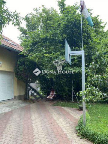 Eladó családi ház, Érden 165 M Ft, 6 szobás