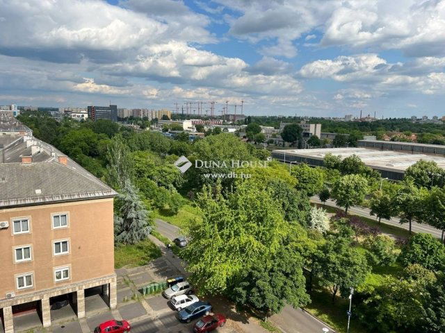 Eladó téglalakás, Budapesten, XIV. kerületben 94 M Ft, 4 szobás
