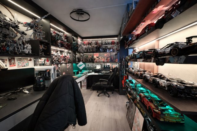 Eladó panellakás, Budapesten, X. kerületben 83.9 M Ft, 3 szobás