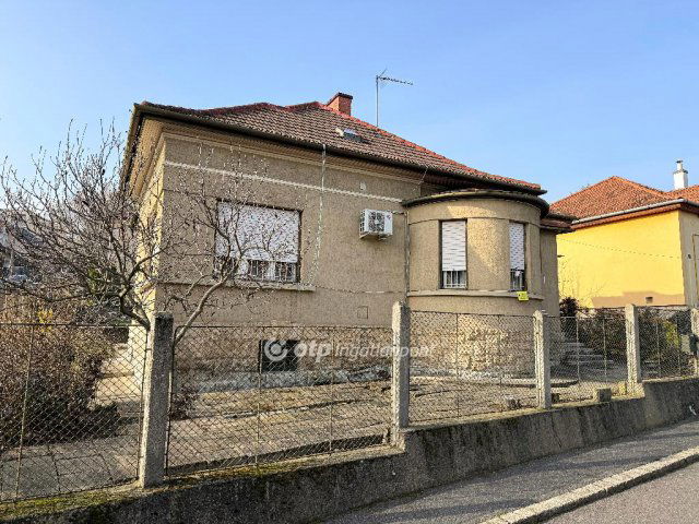 Eladó családi ház, Miskolcon 79.9 M Ft, 3 szobás