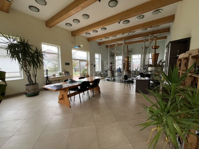 Eladó üzlethelyiség, Baján 170 M Ft / költözzbe.hu