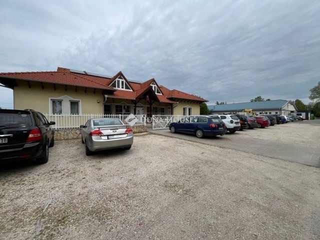 Eladó iroda, Kisteleken 135 M Ft / költözzbe.hu