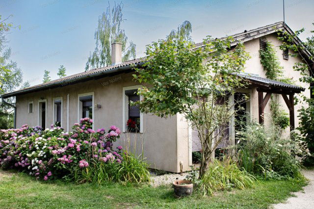 Eladó téglalakás, Márokföldön 114 M Ft, 3 szobás