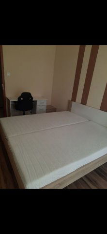 Kiadó téglalakás, albérlet, Debrecenben 350 E Ft / hó, 3 szobás