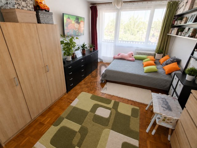 Eladó panellakás, Cegléden 43.9 M Ft, 2 szobás