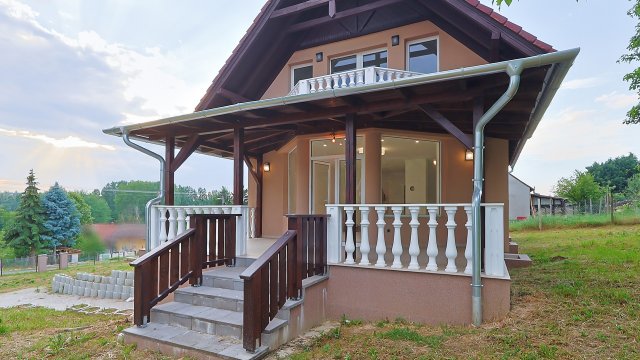 Eladó családi ház, Kehidakustányban 106.5 M Ft, 3 szobás