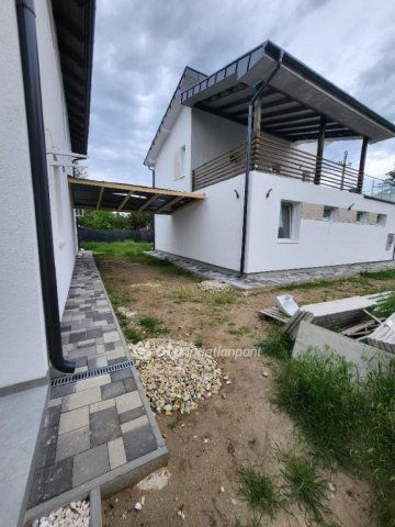 Eladó ikerház, Budapesten, XVII. kerületben 180 M Ft, 4 szobás