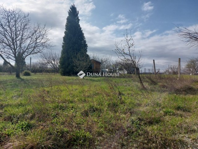 Eladó telek, Sopronban 12 M Ft / költözzbe.hu