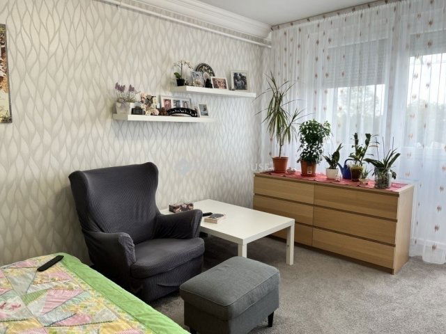 Eladó panellakás, Budapesten, XXI. kerületben 69.9 M Ft, 3 szobás