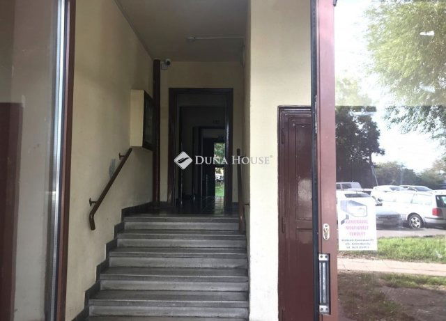 Eladó panellakás, Budapesten, XV. kerületben 67.9 M Ft