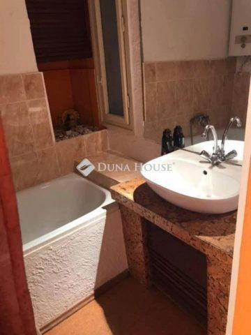 Eladó téglalakás, Budapesten, X. kerületben 41.5 M Ft, 1 szobás