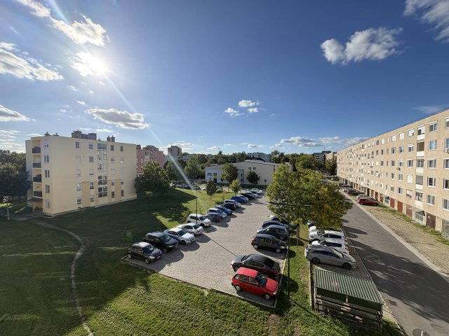 Eladó téglalakás, Kazincbarcikán 24.7 M Ft, 1+1 szobás
