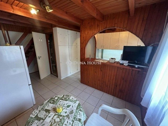 Eladó családi ház, Gombán 24.9 M Ft, 2 szobás