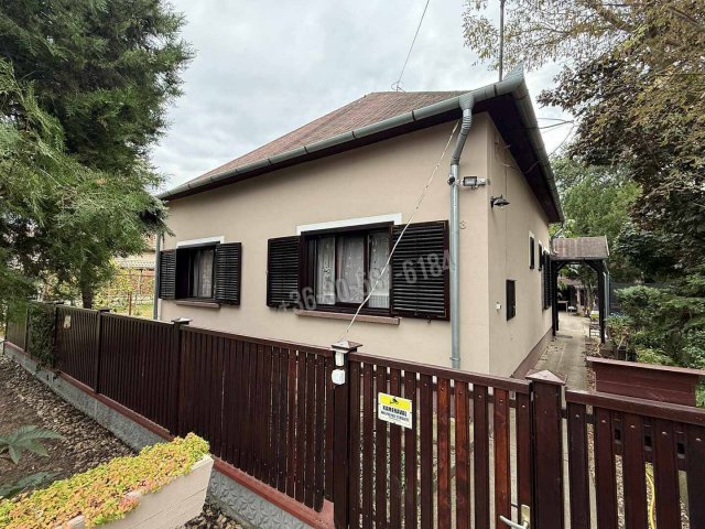 Eladó családi ház, Püspökladányban 64.99 M Ft, 3 szobás