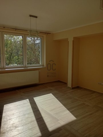 Kiadó téglalakás, albérlet, Szekszárdon, Kodály Zoltán utcában