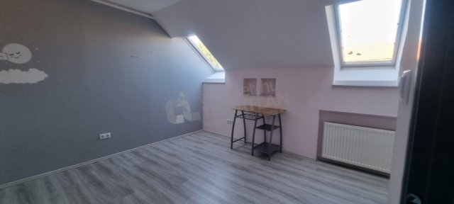 Kiadó téglalakás, albérlet, Budapesten, III. kerületben