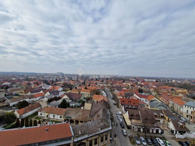 Eladó iroda, Kecskeméten 140 M Ft / költözzbe.hu
