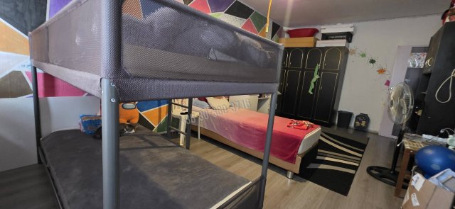 Eladó panellakás, Dunaújvárosban 26.9 M Ft, 2 szobás