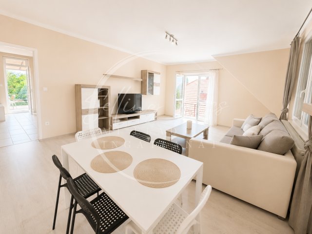Kiadó téglalakás, albérlet, Pécsett 320 E Ft / hó, 3+1 szobás