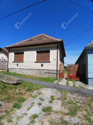 Eladó családi ház, Tömördön 26 M Ft, 4 szobás