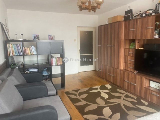 Eladó panellakás, Budapesten, VIII. kerületben 62 M Ft, 2 szobás