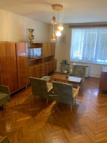 Eladó téglalakás, Egerben 49 M Ft, 2 szobás
