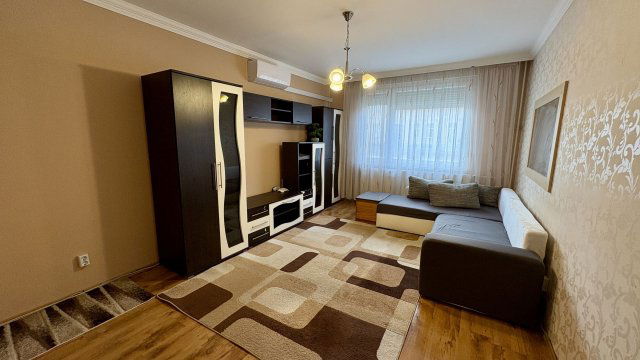 Kiadó panellakás, albérlet, Debrecenben 400 E Ft / hó, 3 szobás