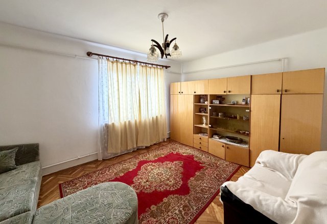 Eladó családi ház, Debrecenben 76 M Ft, 2 szobás