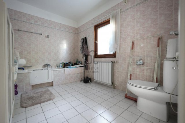 Eladó családi ház, Budapesten, II. kerületben 169 M Ft, 3 szobás