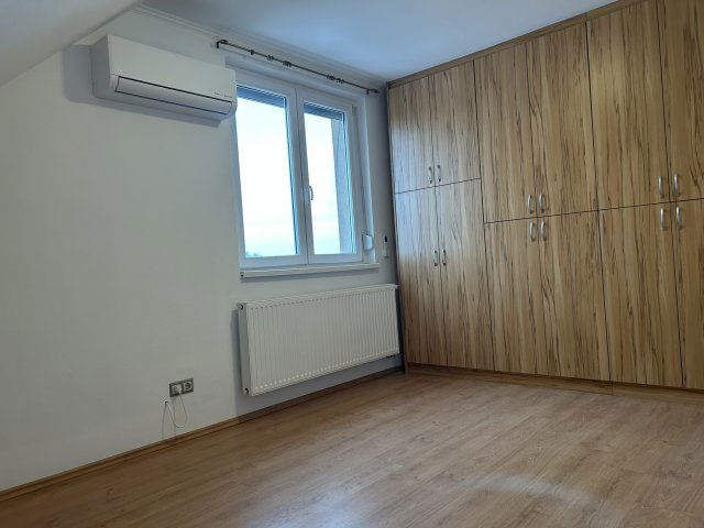 Kiadó családi ház, albérlet, Székesfehérvárott 490 E Ft / hó