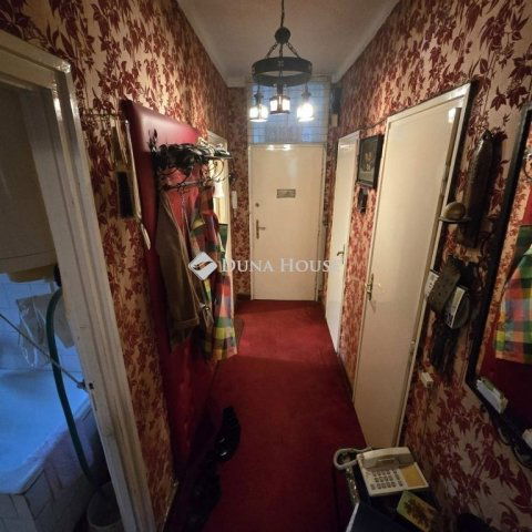 Eladó téglalakás, Kecskeméten 44.9 M Ft, 3 szobás