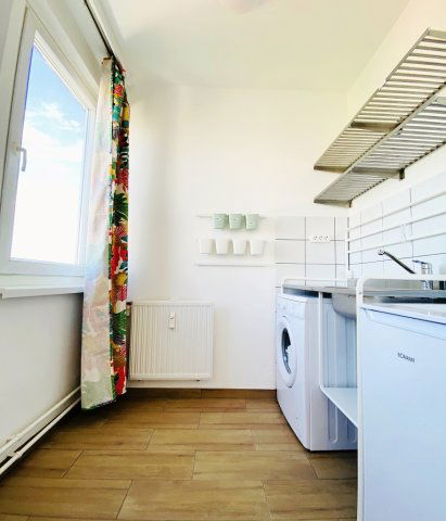 Kiadó panellakás, albérlet, Debrecenben 155 E Ft / hó, 1 szobás